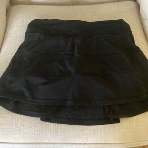 Lululemon pace rival skirt size 4 black